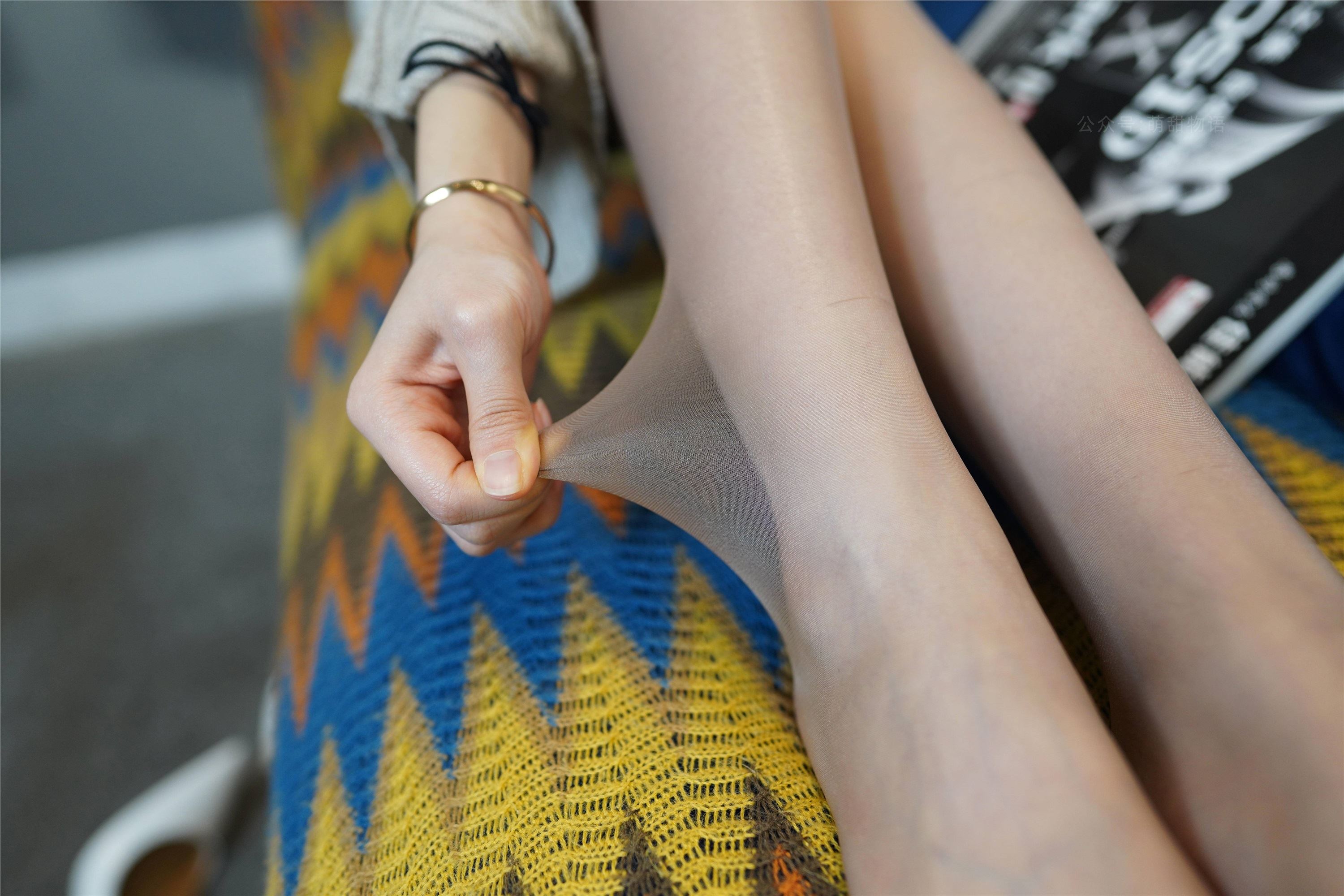 萌甜物语 XM125《文静阅读装-腿腿》